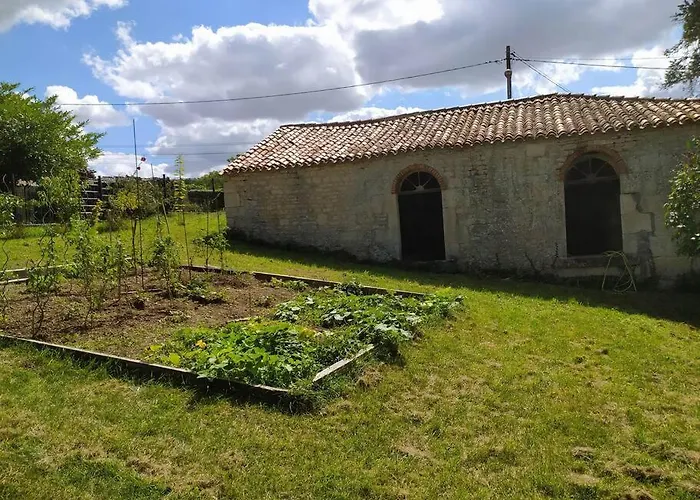 Maison De Famille 8 Personnes, Grandes Pieces De Vie, Cheminee Et Piscine בית נופש פונטנה-לה-קומט