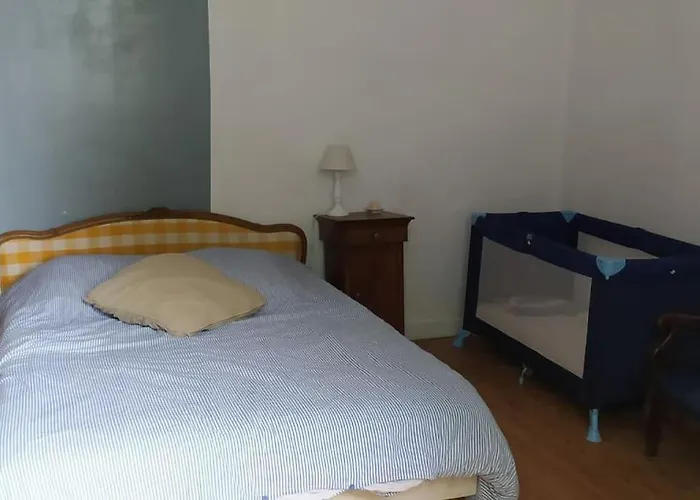 Maison De Famille 8 Personnes, Grandes Pieces De Vie, Cheminee Et Piscine בית נופש